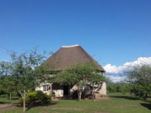 Engiri Game Lodge and Campsite Hotels in Bunyaruguru