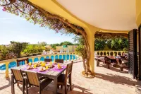 Villa Bantayan - Tranquilidade, Piscina e BBQ em Albufeira -  Holiday Villas