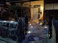 Natural Open-Air Hot Spring Chizu Các khách sạn gần Phố Shionoe-cho