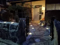 Natural Open-Air Hot Spring Chizu - Mountain view