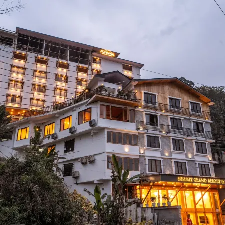 Summit Grand Resort & Spa , Gangtok Отели рядом с достопримечательностью «Храм Хануман-Ток»