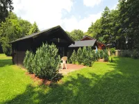 Log Cabin by Fahrsee with Lake Sauna Hotéis em Templin