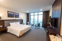 Peace Hotel Ha Long