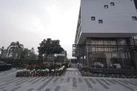 Moolchand Resorts Hotels in Bahadarpur