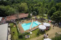 Nomad Hotel & Glamping - Pools