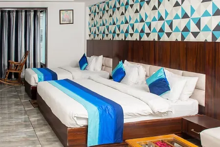 Hotel Sgt Plaza Отели рядом с достопримечательностью «Сарнат»