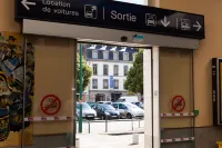 Hotel de La Gare - ที่มีที่จอดรถ