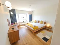 Comfort 2BR flat with terrace&parking Hotels in Hesperingen