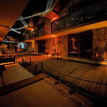 Tas Mahall Luxury Hotel