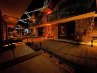 Tas Mahall Luxury Hotel