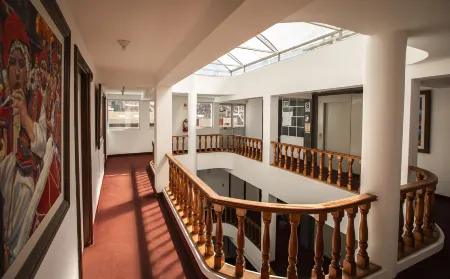 Hotel Hacienda Plaza de Armas Отели в г. Пуно