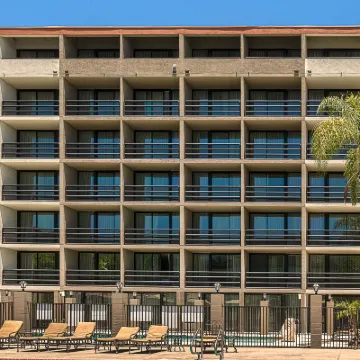 Holiday Inn Express FULLERTON - ANAHEIM by IHG Hotels near Anaheim Ice