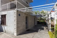 Apartments Milanović