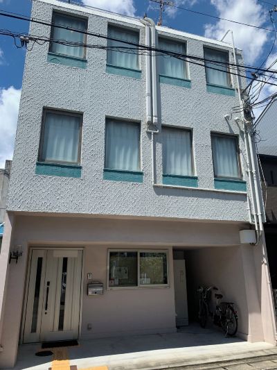 施設外観 シェアハウス侍ヒルズの写真