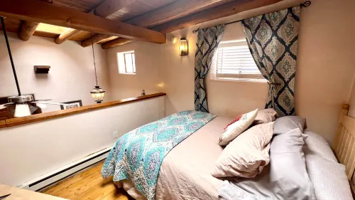 Unique Multi-Level Design and Private Patio - Charming Romantic Loft