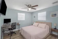 Your Sunny Florida Getaway