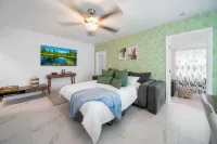 Charming 3-bedroom house in the Heart Of Miami Hotels in Little Havana