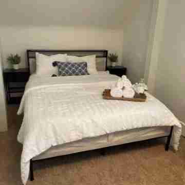 Minutes to Cedar Point- 5 Beds Rooms