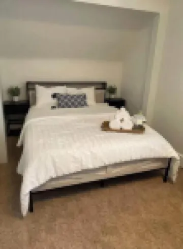 Minutes to Cedar Point- 5 Beds