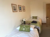 Thorne Cottage - Heart of NorthumberlandFamily and dog friendly