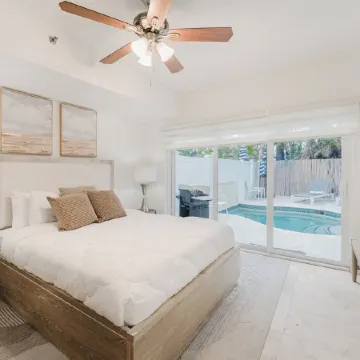 Beachside Luxury Private Townhome w/ Pool, Elevator, Ocean and Marina Views