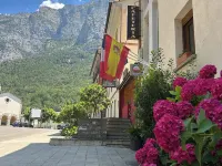 Restaurante Hotel Badain Hotels in Sobrarbe