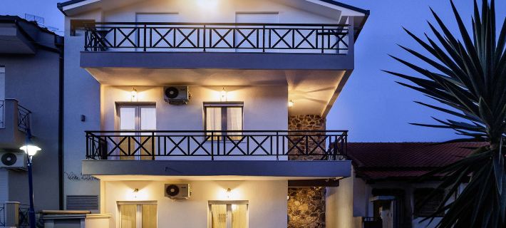 Villa Pearl Hotels in Polykhrono