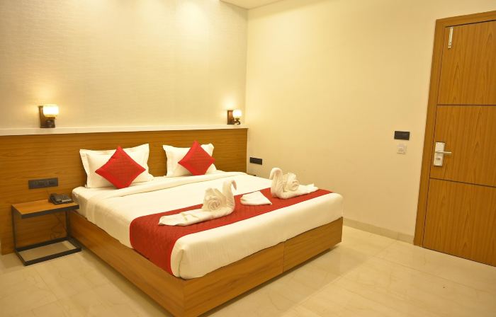 Hotel 7-B
