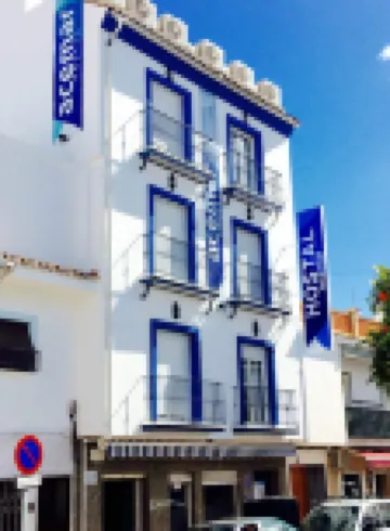 โฮสทัล อาเซมาร์ โรงแรมใกล้Lagoland Mountain Lake Center