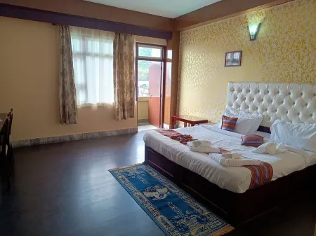 Hotel Kun-Dau Residency