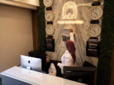 日與沙客棧 吉薩酒店