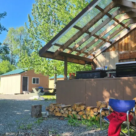 Alaska River Pirates Cabins