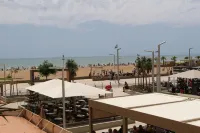 APARTMENT P2 SECOND FLOOR SEA VIEW NEAR THE BEACH