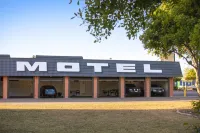 Nightcap at Dalrymple Hotel Hotels in Garbutt