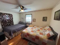 Ozarks Home Away from Home - 2-Star