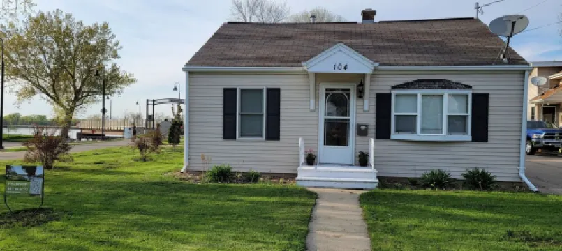 Fox River Retreat  #3