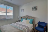 Cozy and Family Friendly Spacious 5 Bedroom Home