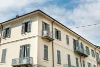 DimoraVico Hotel in zona Lungolago da Como centro a Villa Olmo