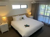 Private Luxury Villa with Resort Pool Hotels near Mission Beach Marketplace