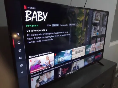 SUITE 2, EN PRIMER PISO  CON DOS CAMAS QUEEN, CON TV, Y UN GRAN BAÑO