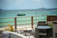 Villa Yvantino beachfront ( 2 bedroom )