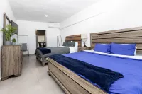 breathtaking sea view Beach FRONT very PRIVATE and quiet SOLAR POWERED