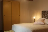 Self catering Cal Sarri Vell for 4-8 people