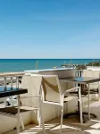Beachfront Apartment in Quarteira | SAL - 公寓