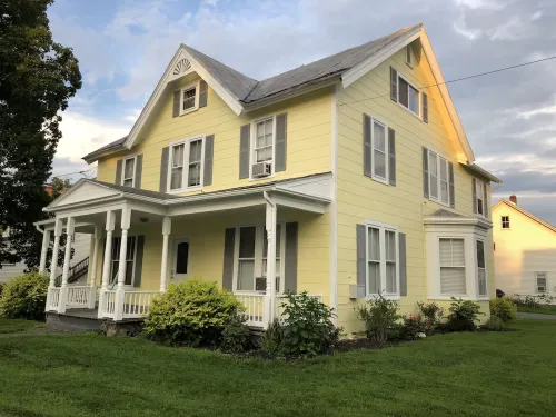 Cozy 1920’s home in the heart of Pine Bush