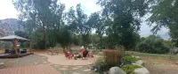Awesome house & Kaweah River access and 5 miles to Sequoia Park