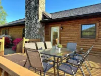 Beautiful Cabin few minutes away from Lake Lure and Chimney Rock