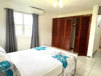 Beautiful new 2-bedroom N4 apartment in Gd Case Hotels in Grand Case