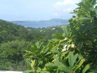 Poolside 2BR with Incredible Sunset View