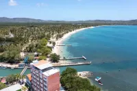 Family friendly 3500ft² villa w/Private Pool, BBQ, 100mbp, near Boqueron & Buye